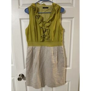 Theme Dress Size Large Fully Lined Green With Gold Bottom